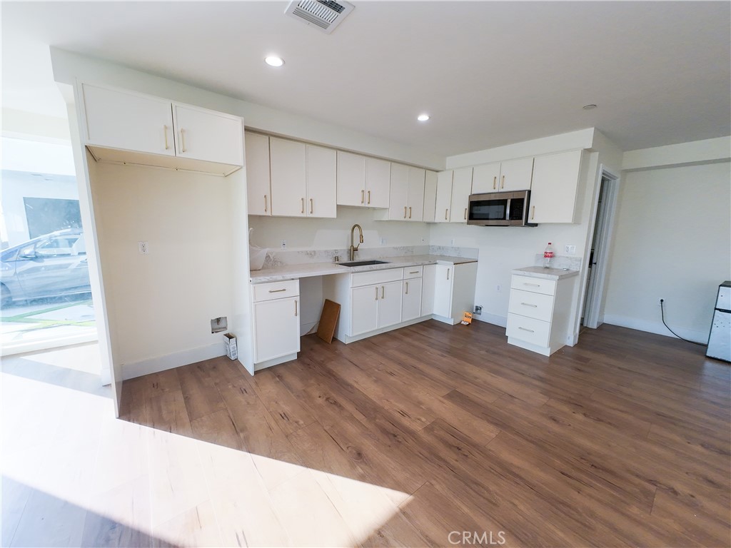 6628 Camellia Avenue 6630 1/2