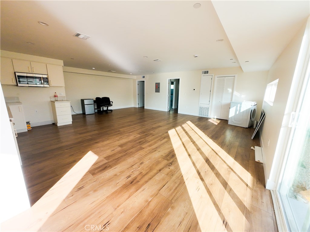 6628 Camellia Avenue 6630 1/2