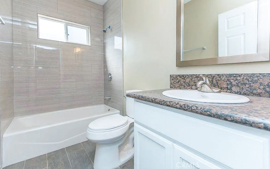 229 E 84th Street 229