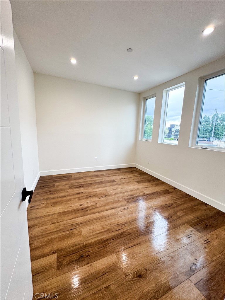 11255 Tiara Street 11257 1/2