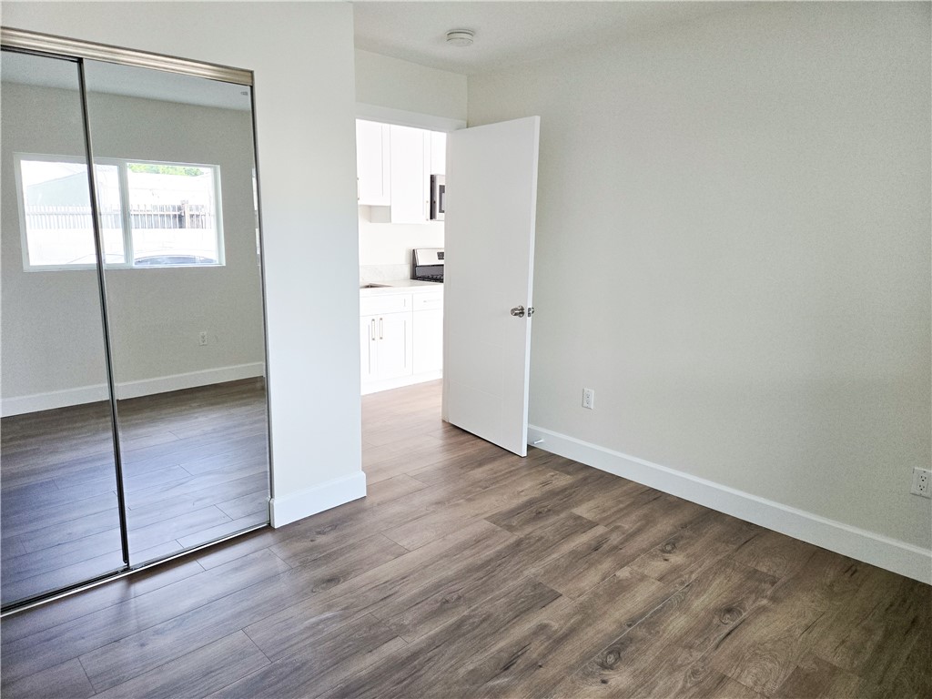 227 1/2 E 84th