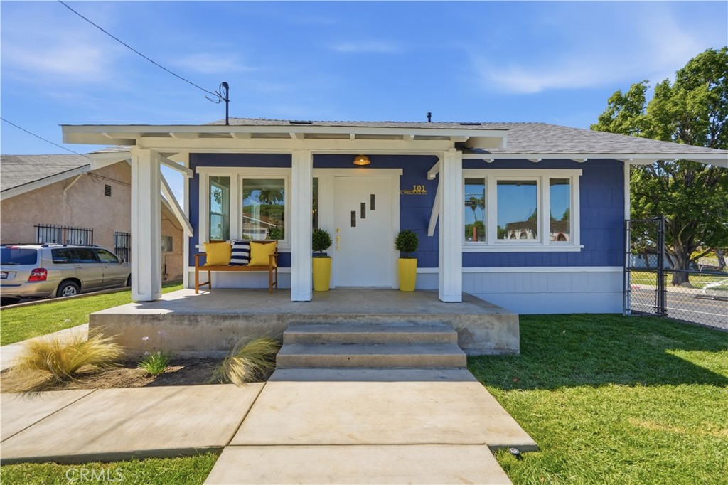 101 S Melrose
