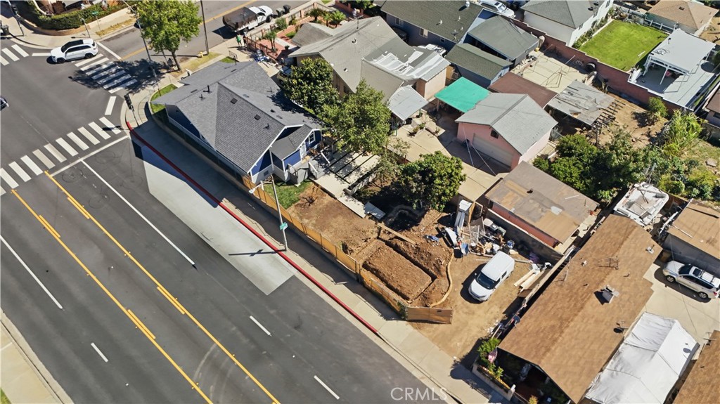 101 S Melrose