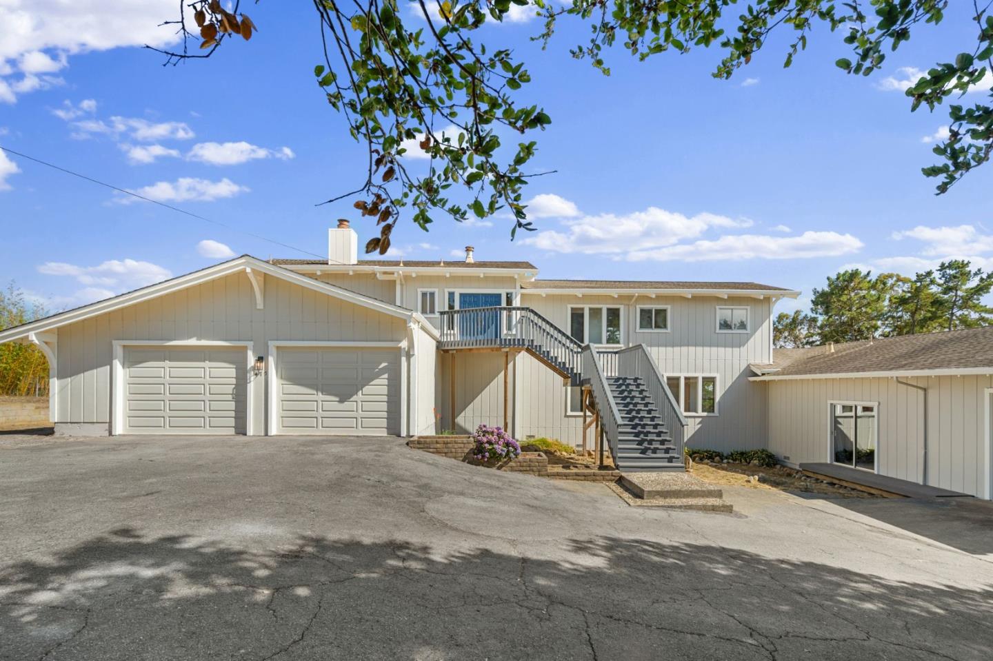 475 Fiesta Court