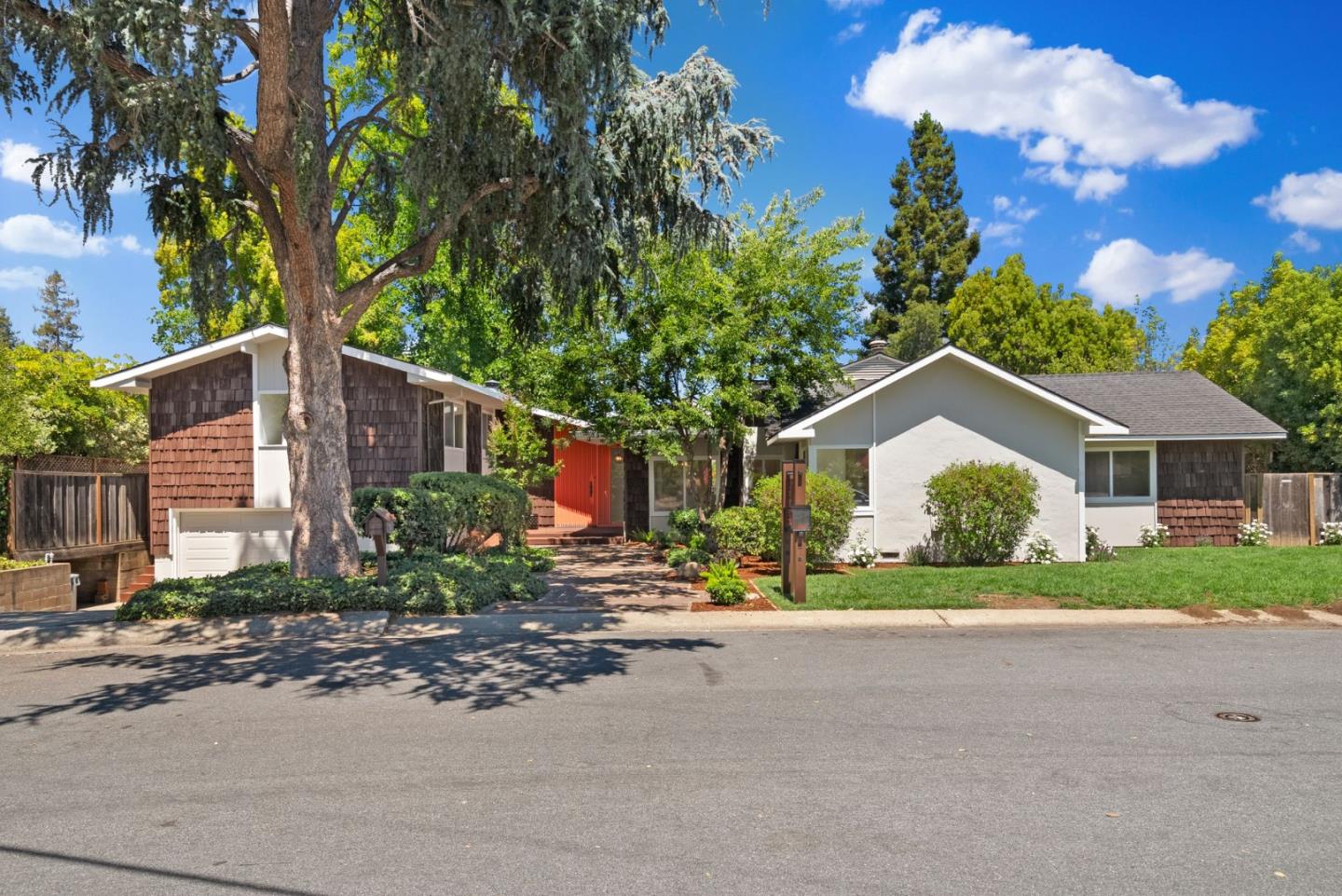 201 Yerba Buena Avenue