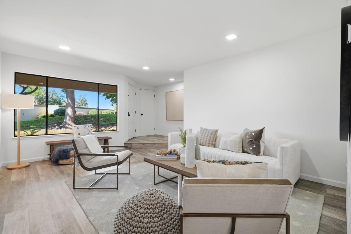 628 North Ahwanee Terrace