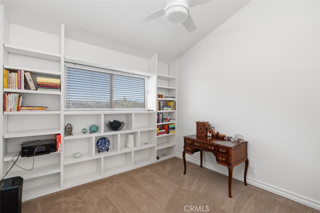 24601 Harbor View #B