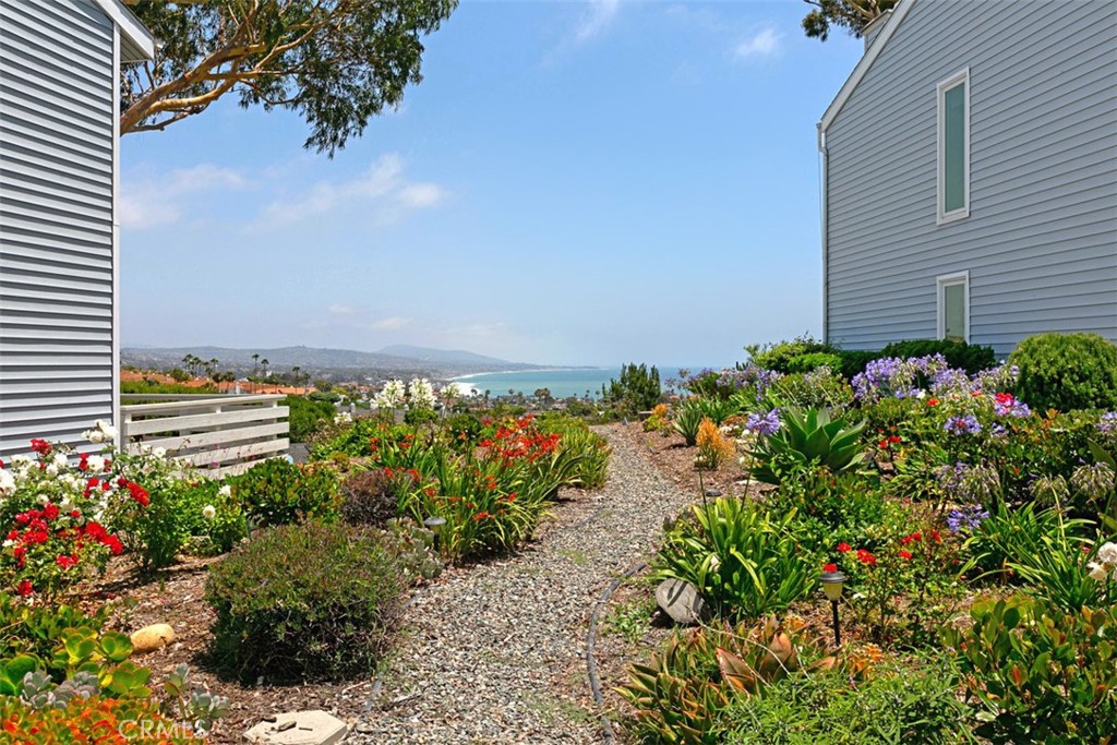 24601 Harbor View #B