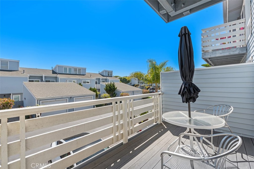 24601 Harbor View #B