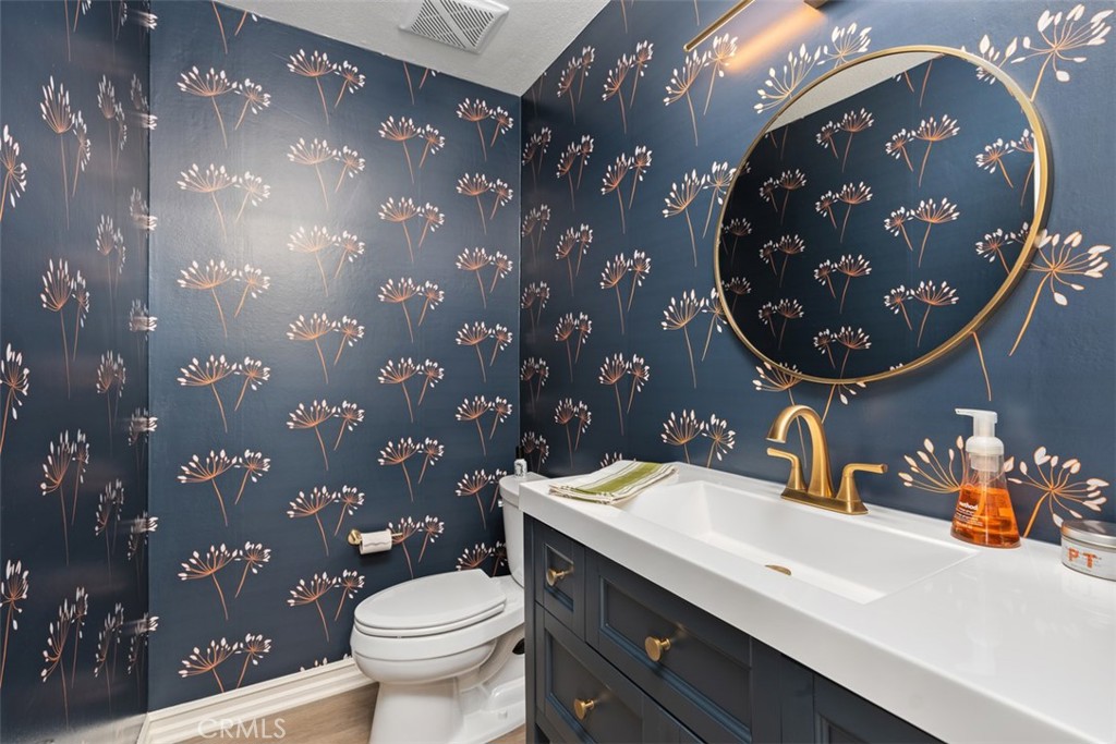 24601 Harbor View #B