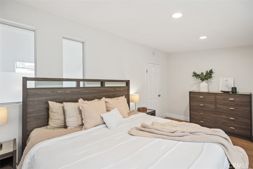 23821 Hillhurst Drive 40