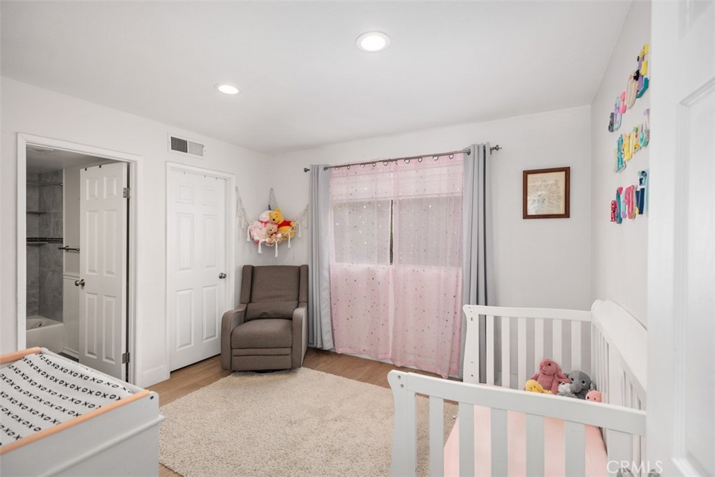 23821 Hillhurst Drive 40