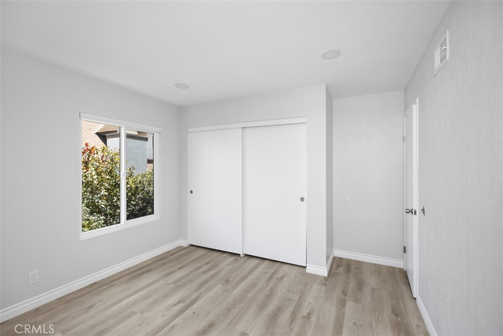 24922 Del Monte Street