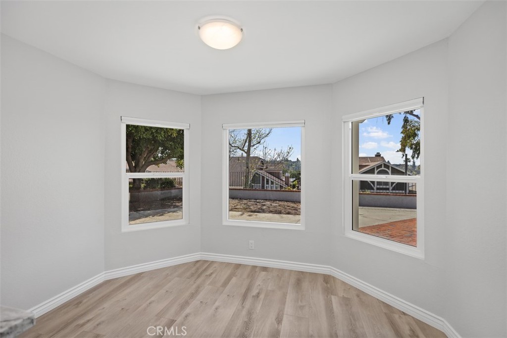 24922 Del Monte Street