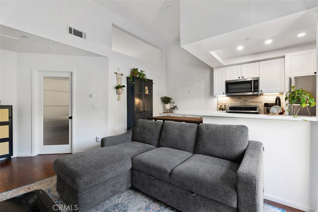 1046 Calle Del Cerro 408