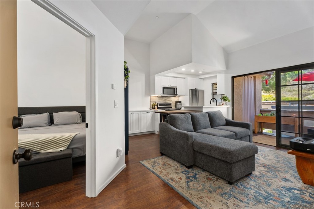 1046 Calle Del Cerro 408