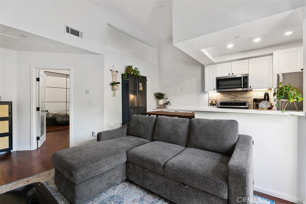 1046 Calle Del Cerro 408