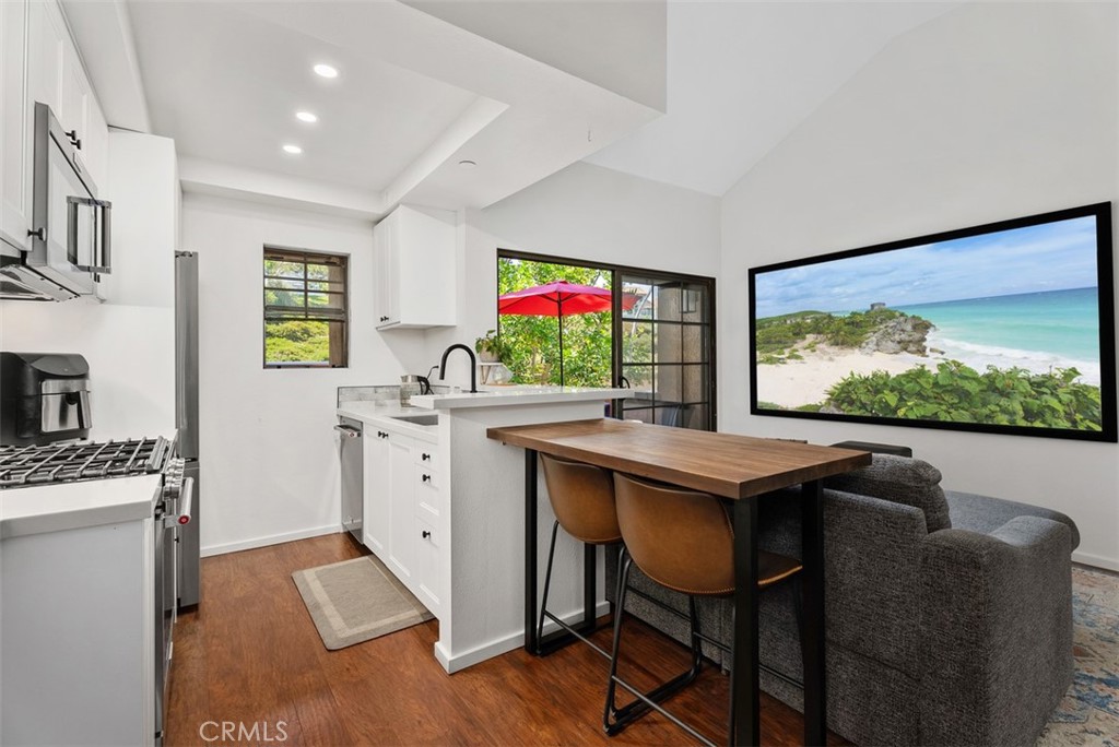 1046 Calle Del Cerro 408