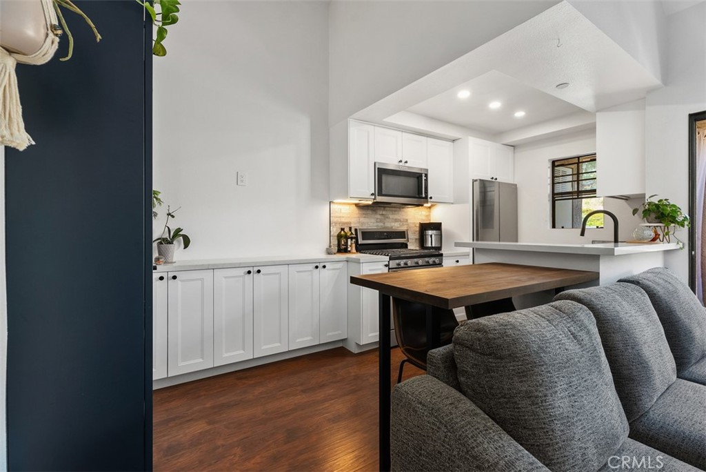 1046 Calle Del Cerro 408