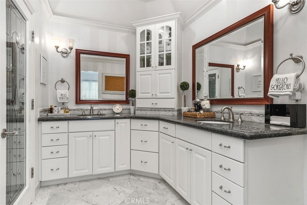 27101 Shenandoah Drive