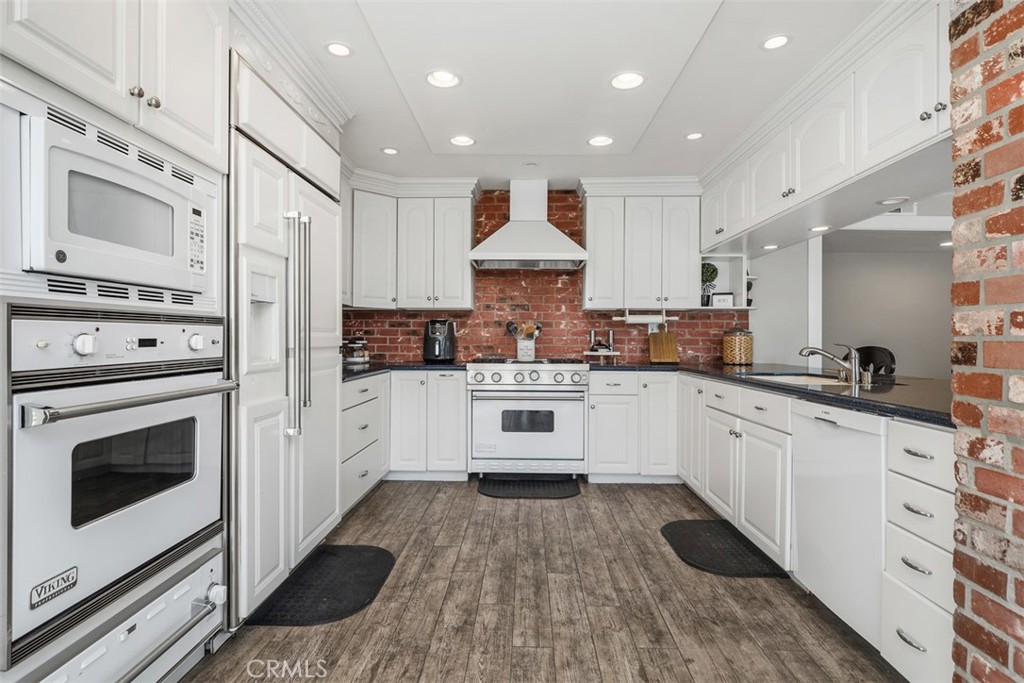 27101 Shenandoah Drive