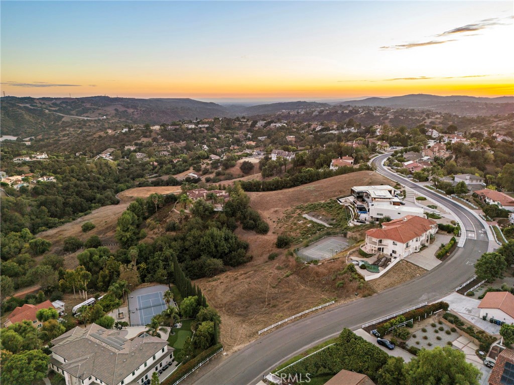2182 Indian Creek