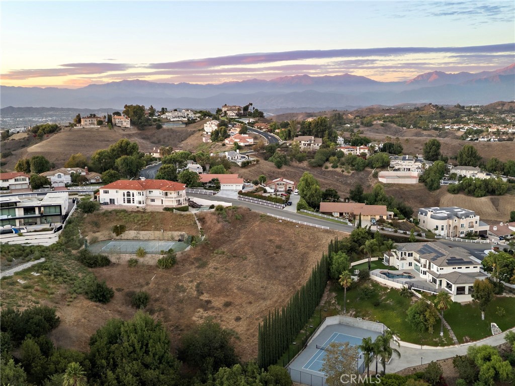 2182 Indian Creek