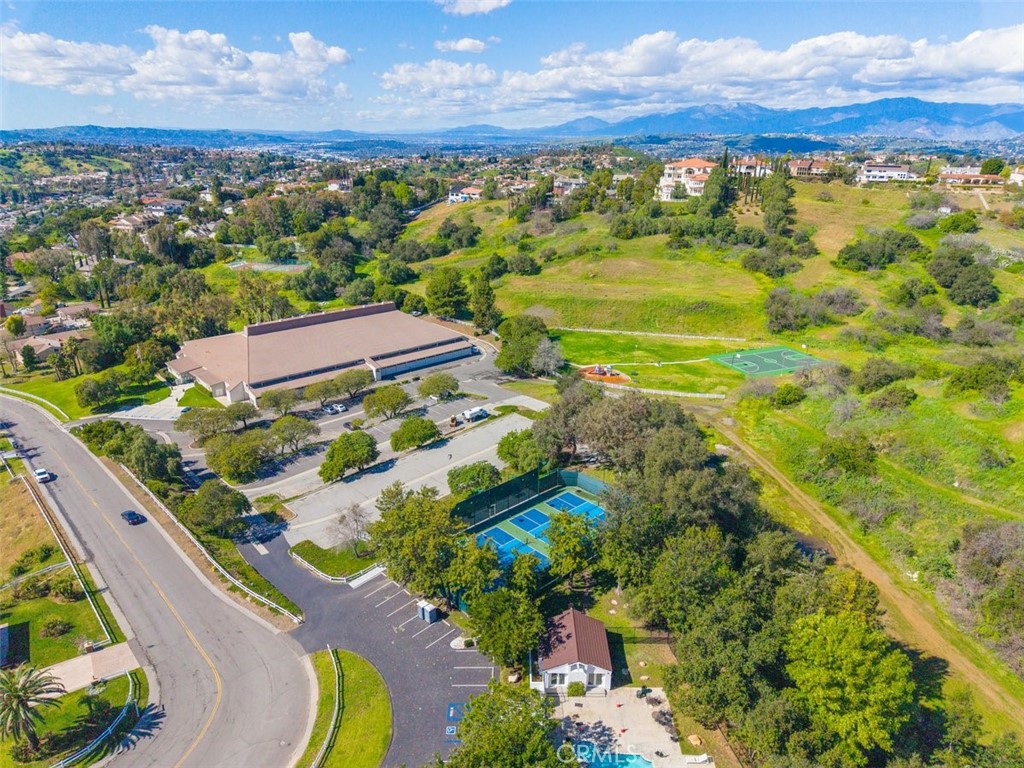 2182 Indian Creek
