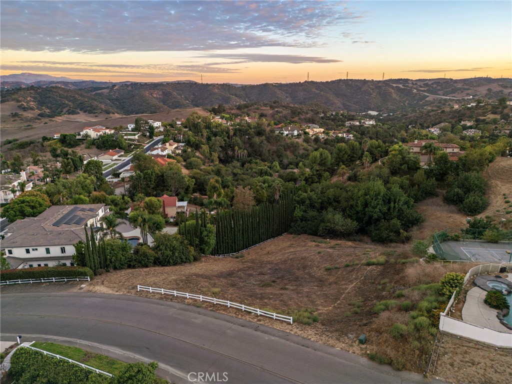 2182 Indian Creek