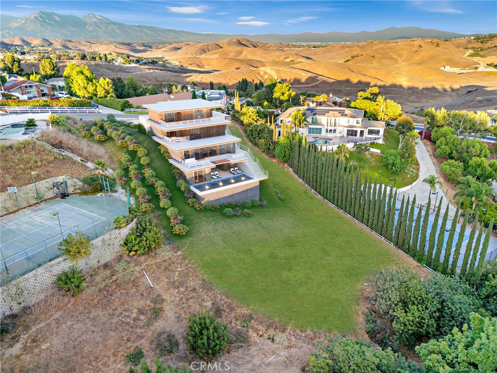 2182 Indian Creek