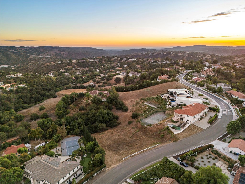 2182 Indian Creek