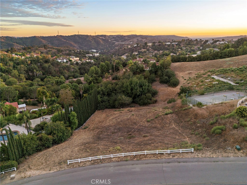 2182 Indian Creek