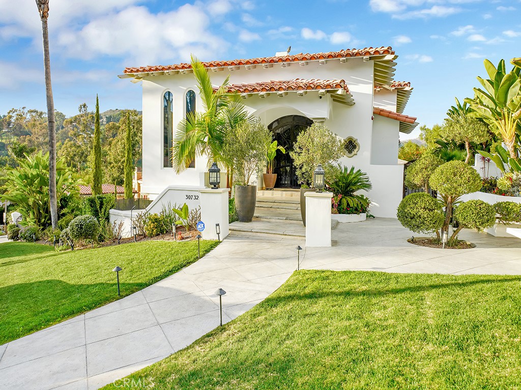 30732 Paseo Elegancia