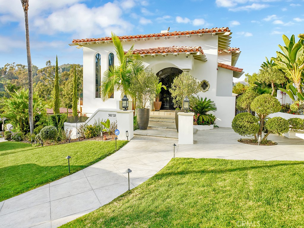 30732 Paseo Elegancia