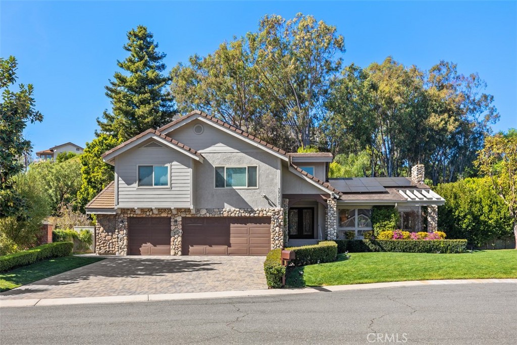 27215 Stagewood Court