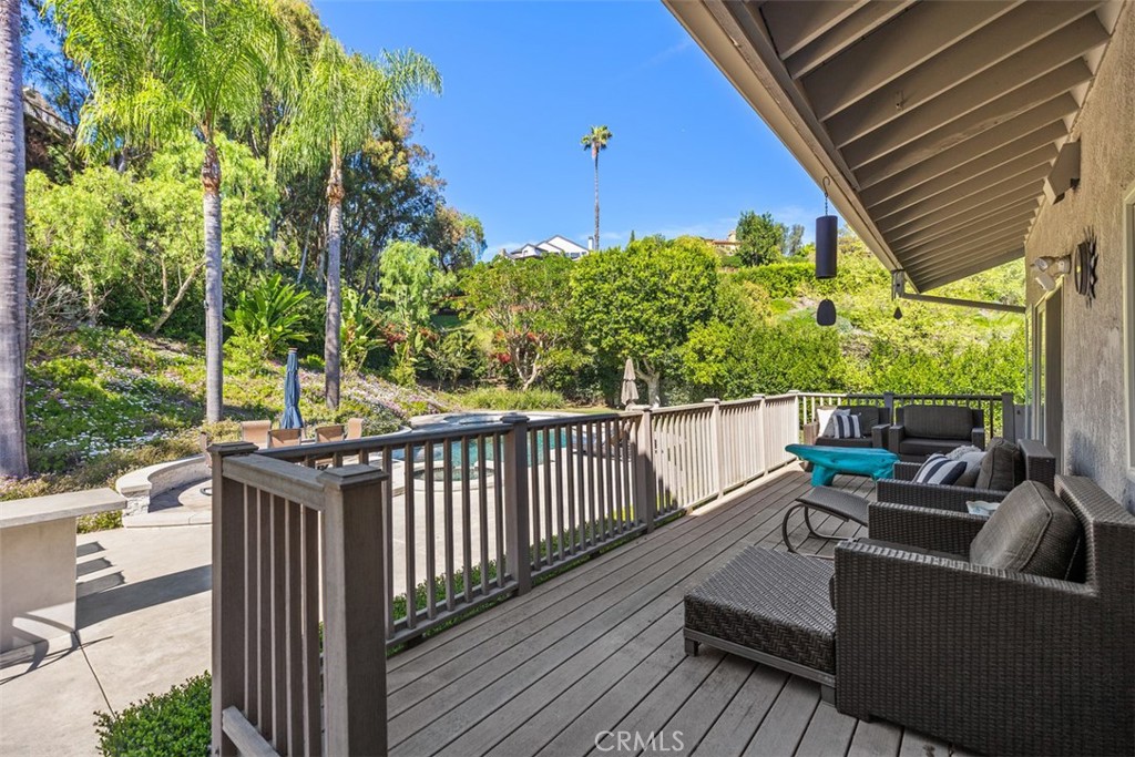 27215 Stagewood Court