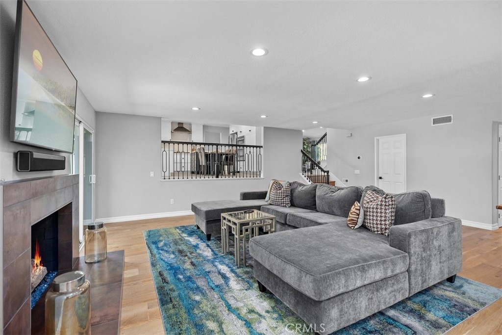 27215 Stagewood Court