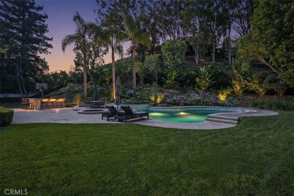 27215 Stagewood Court