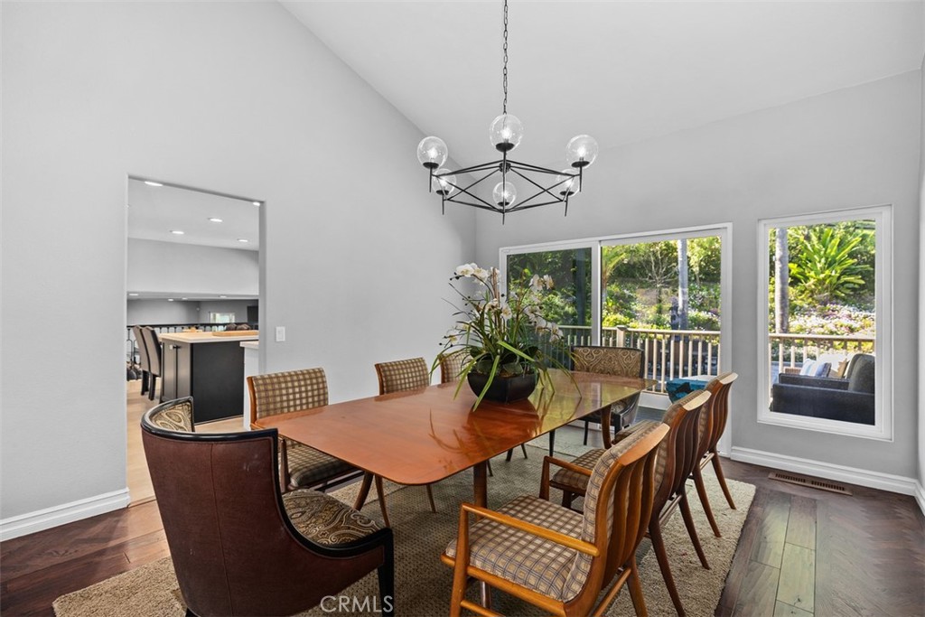 27215 Stagewood Court