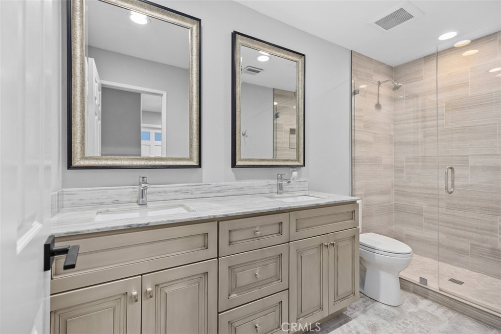 27215 Stagewood Court