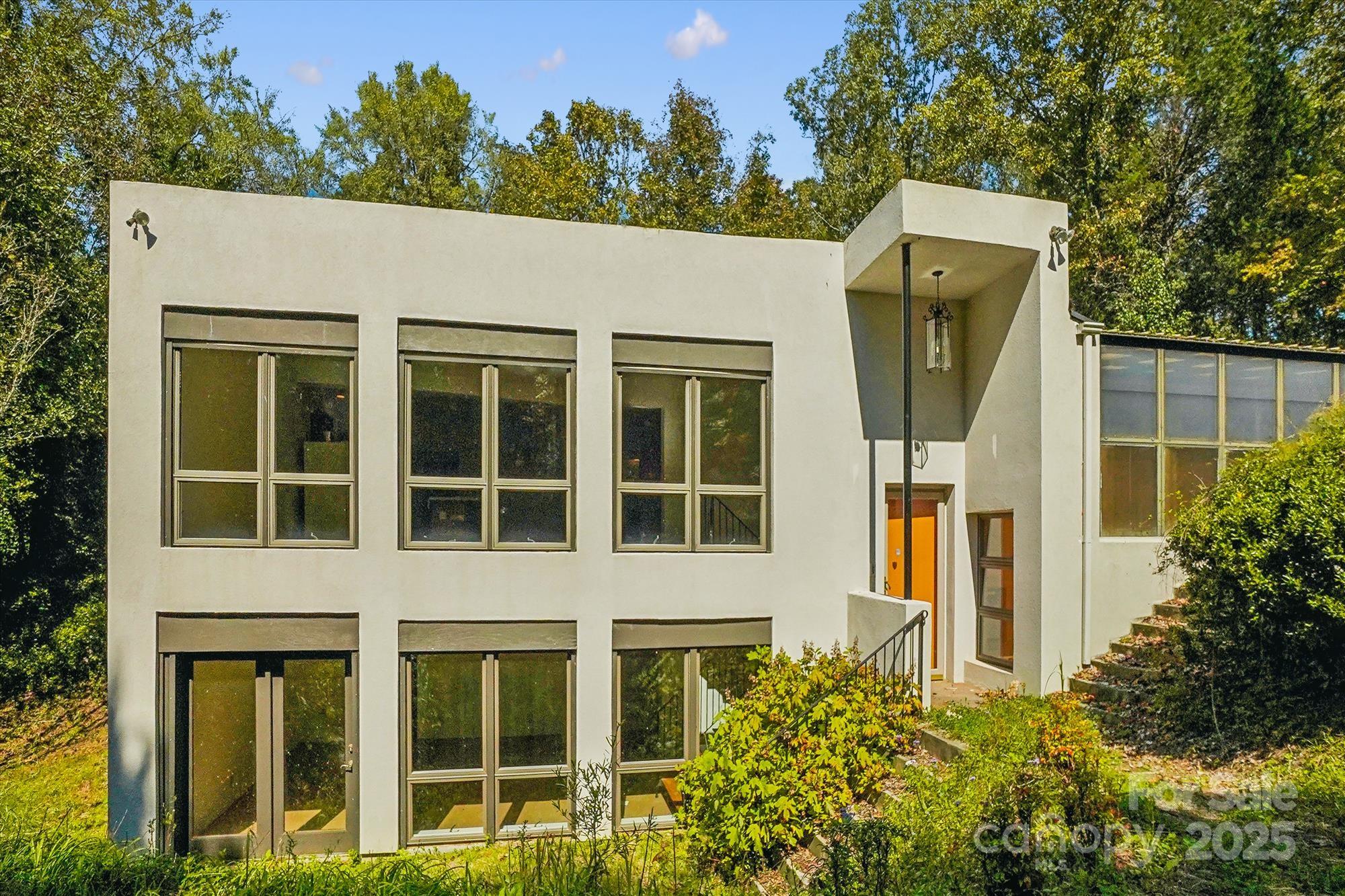 9224 Maggie Robinson Road