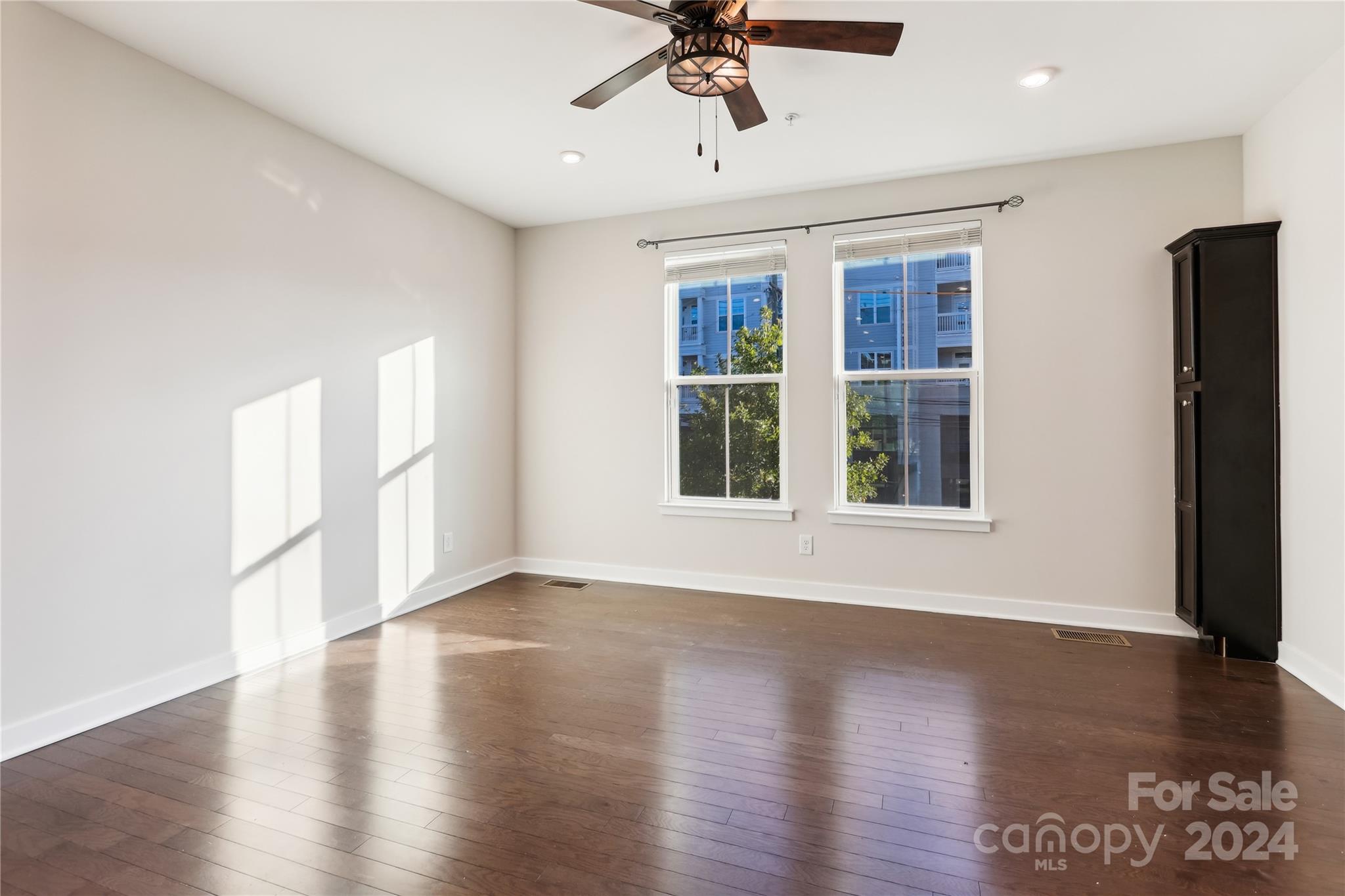 466 Tremont Avenue