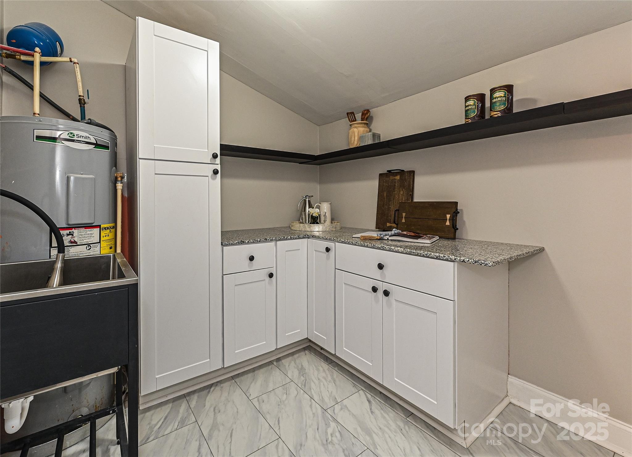 3701 Slagle Drive