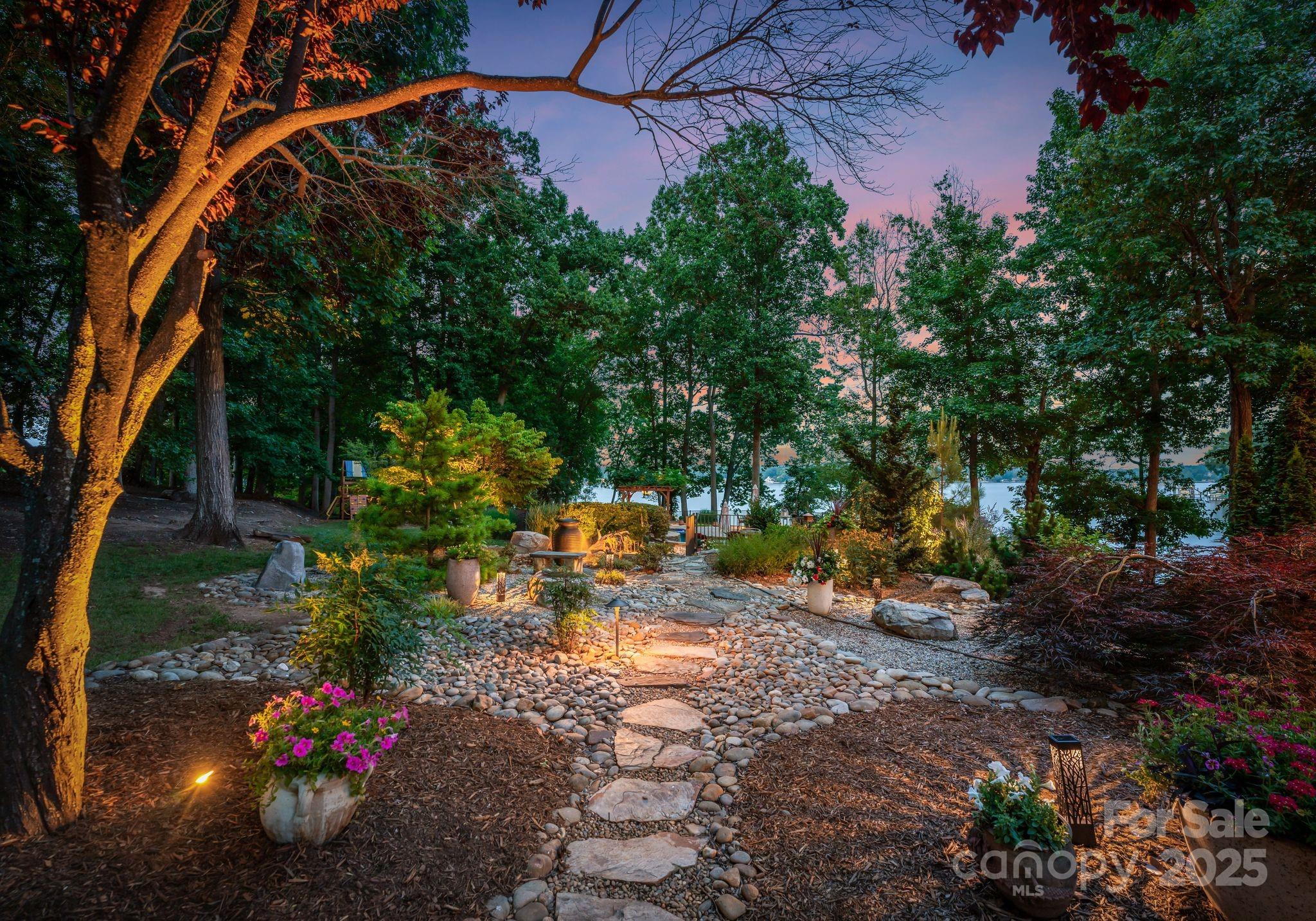 9184 Greenwood Road