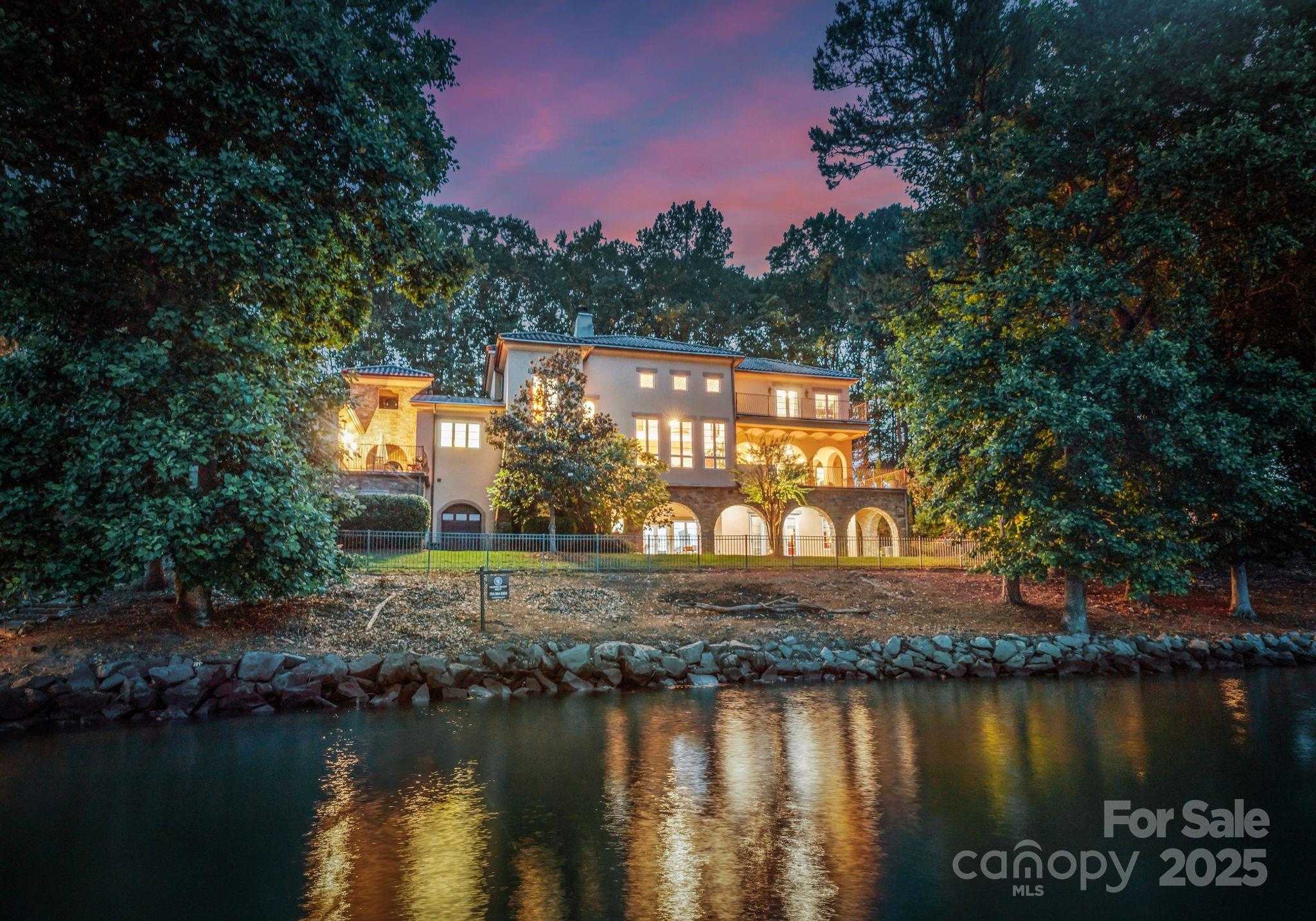 9184 Greenwood Road