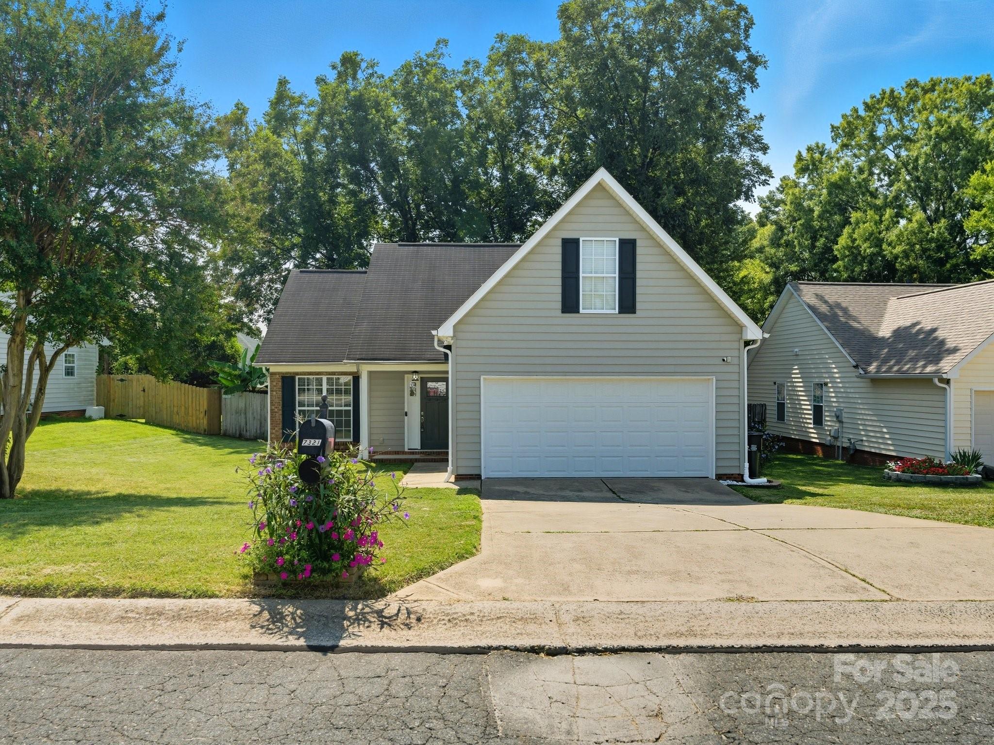 7321 Mapleridge Drive