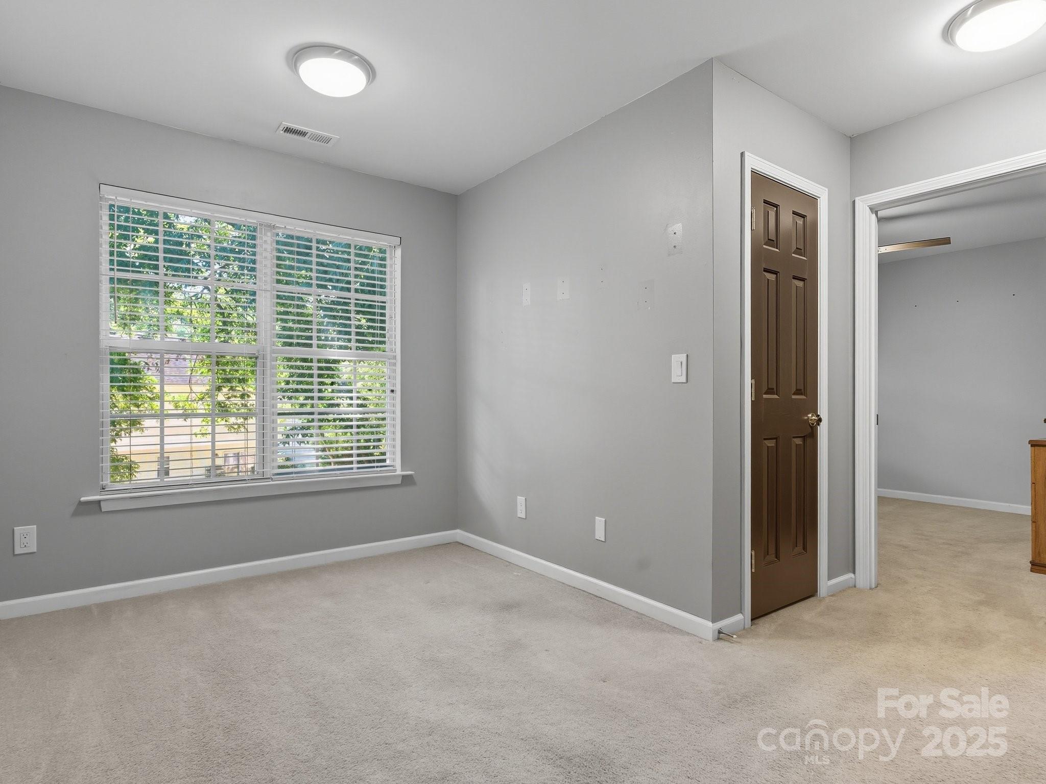 7321 Mapleridge Drive