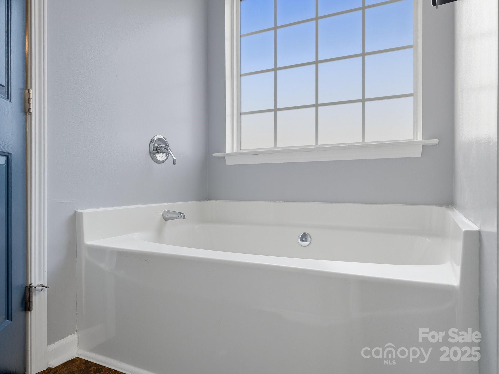 7321 Mapleridge Drive