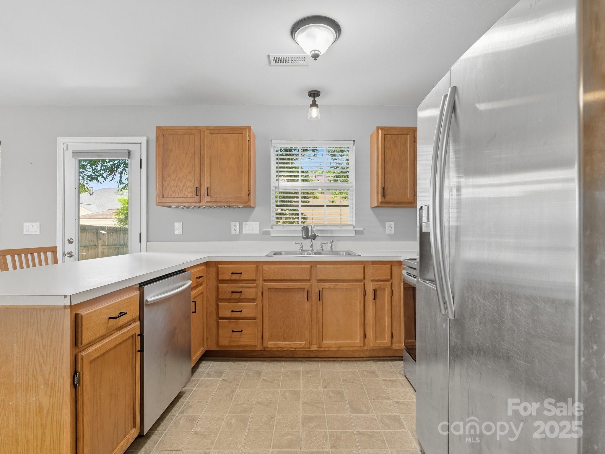 7321 Mapleridge Drive