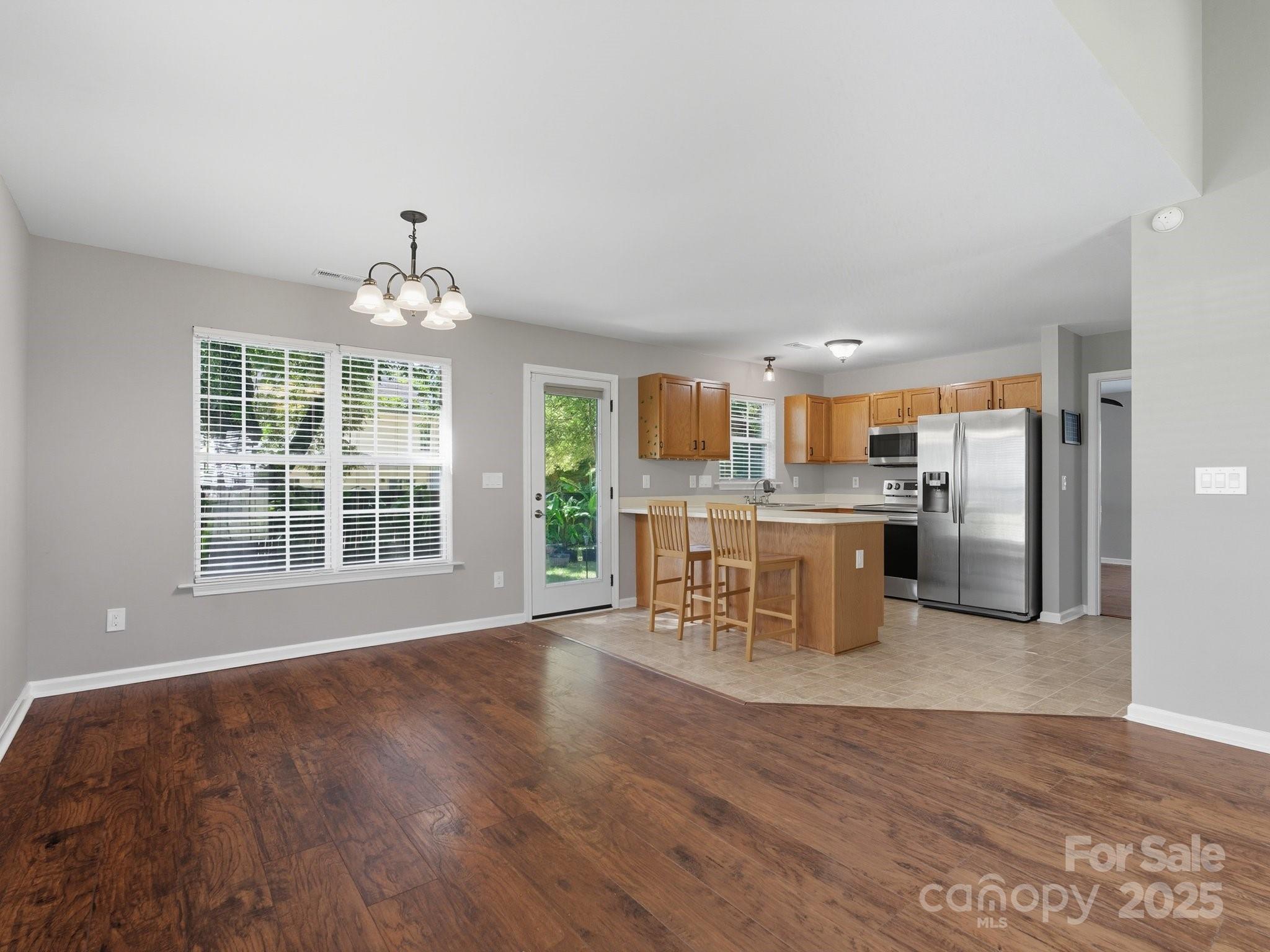 7321 Mapleridge Drive